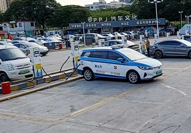 河南鄭州新能源電動(dòng)汽車充電樁企業(yè)排名(圖2)